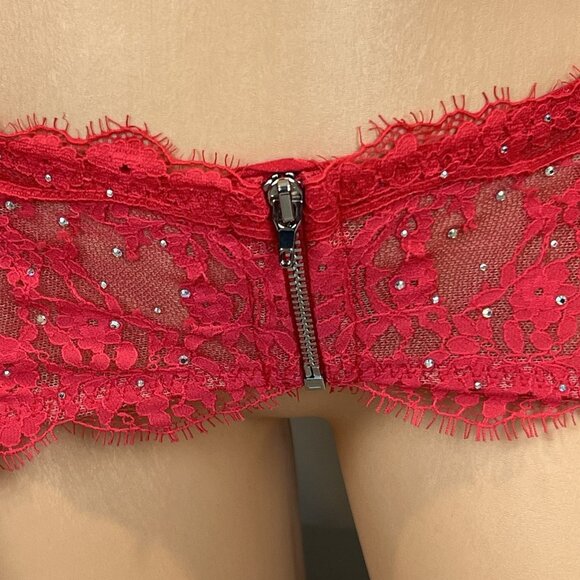 Victoria's Secret Red Lace Garter Belt with Zipper Size XS/S - Picture 2 of 16